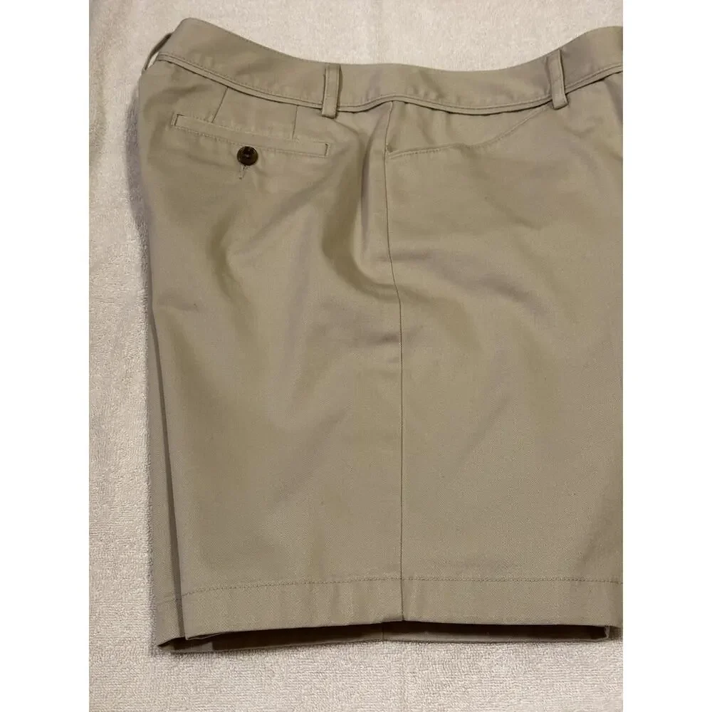 Eddie Bauer‎ Women's Khaki Chino Shorts Size 4